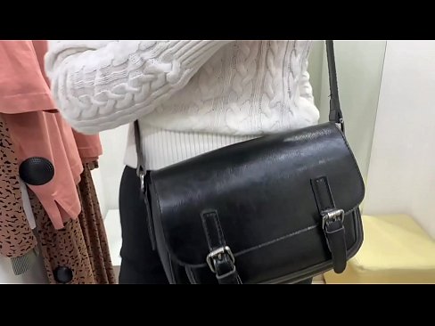 ❤️ Javna masturbacija mlade kurbe FeralBerry z dildom v garderobi ️ Sex video na sl.zhangshumeng.top ❌